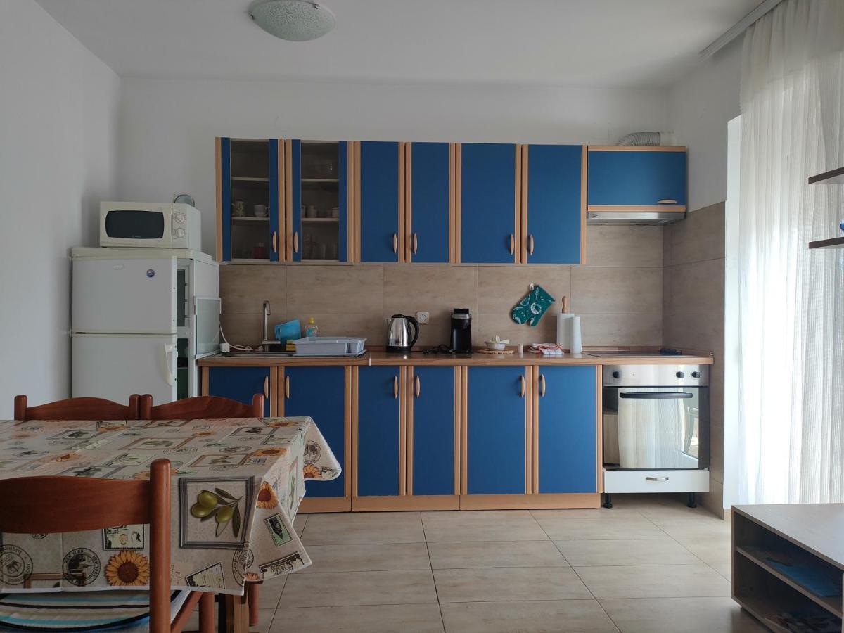 Apartment Alafetic Кърк Стая снимка